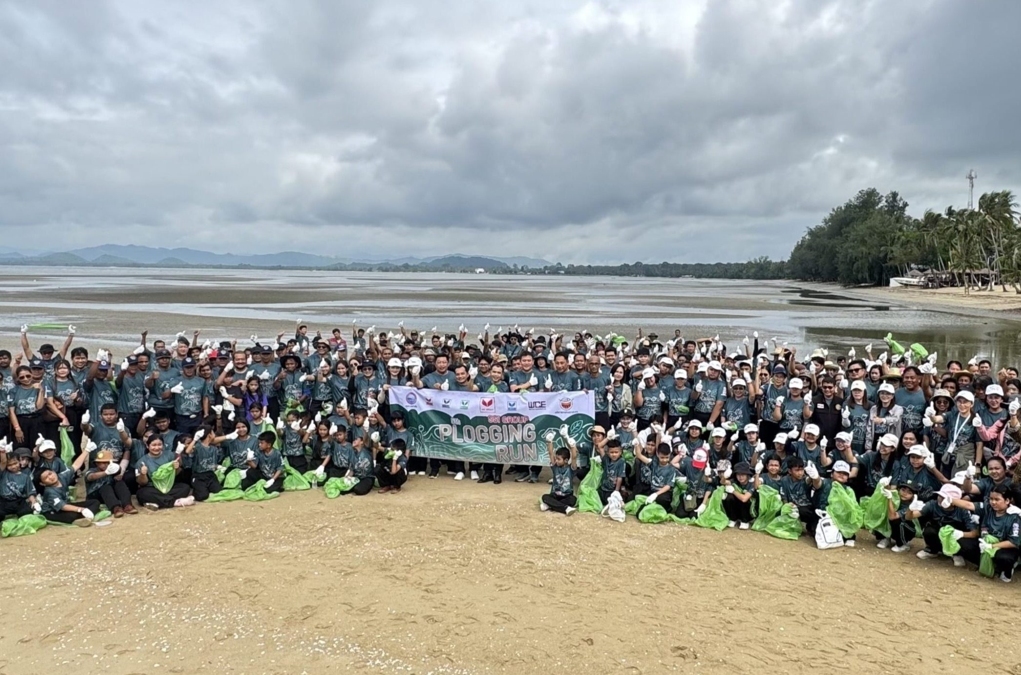 SSI Group Organizes Beach Plogging Event to Mark World Environment Day and World Oceans Day