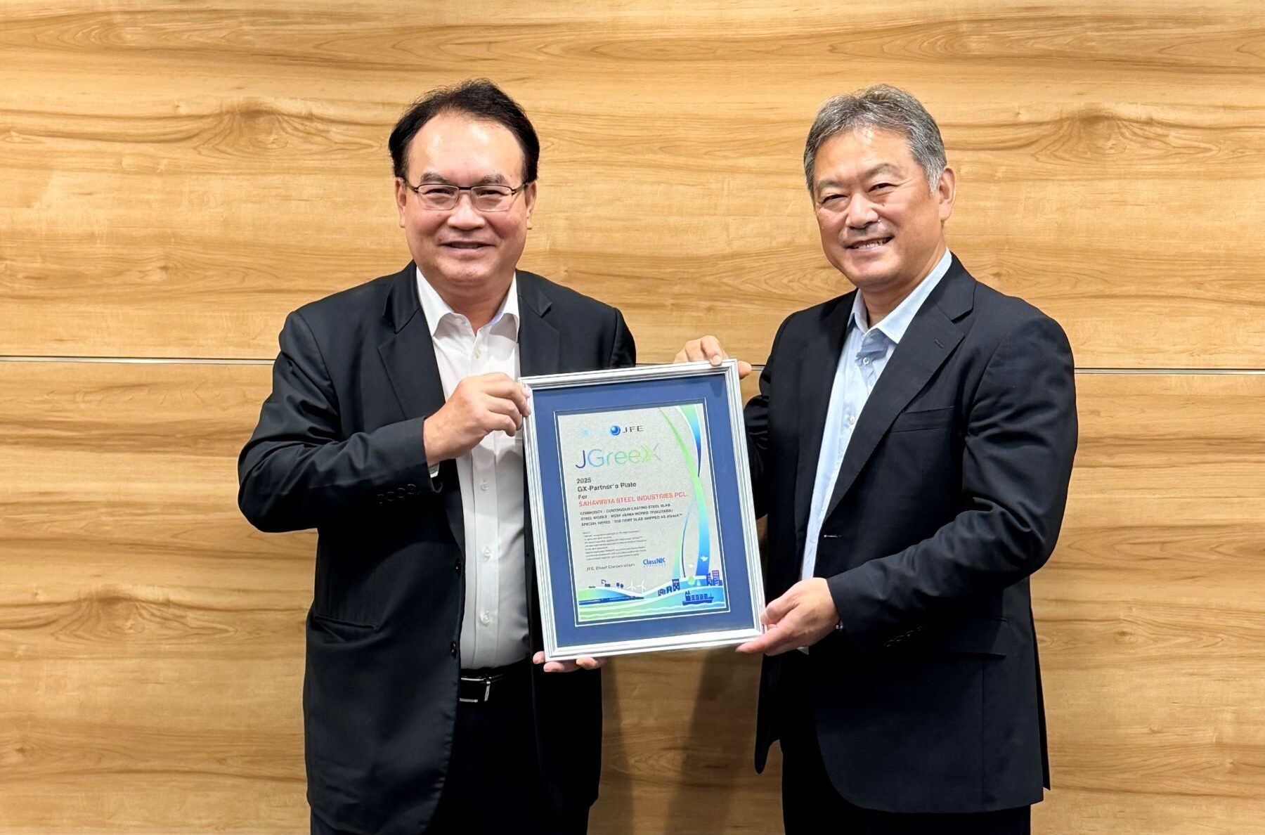 SSI จับมือ JFE Steel ยกระดับอุตสาหกรรมเหล็กไทย รับมอบใบรับรองวัตถุดิบ “JGreeX” มุ่งสู่ “SSI Green Steel” เหล็กคาร์บอนต่ำ
